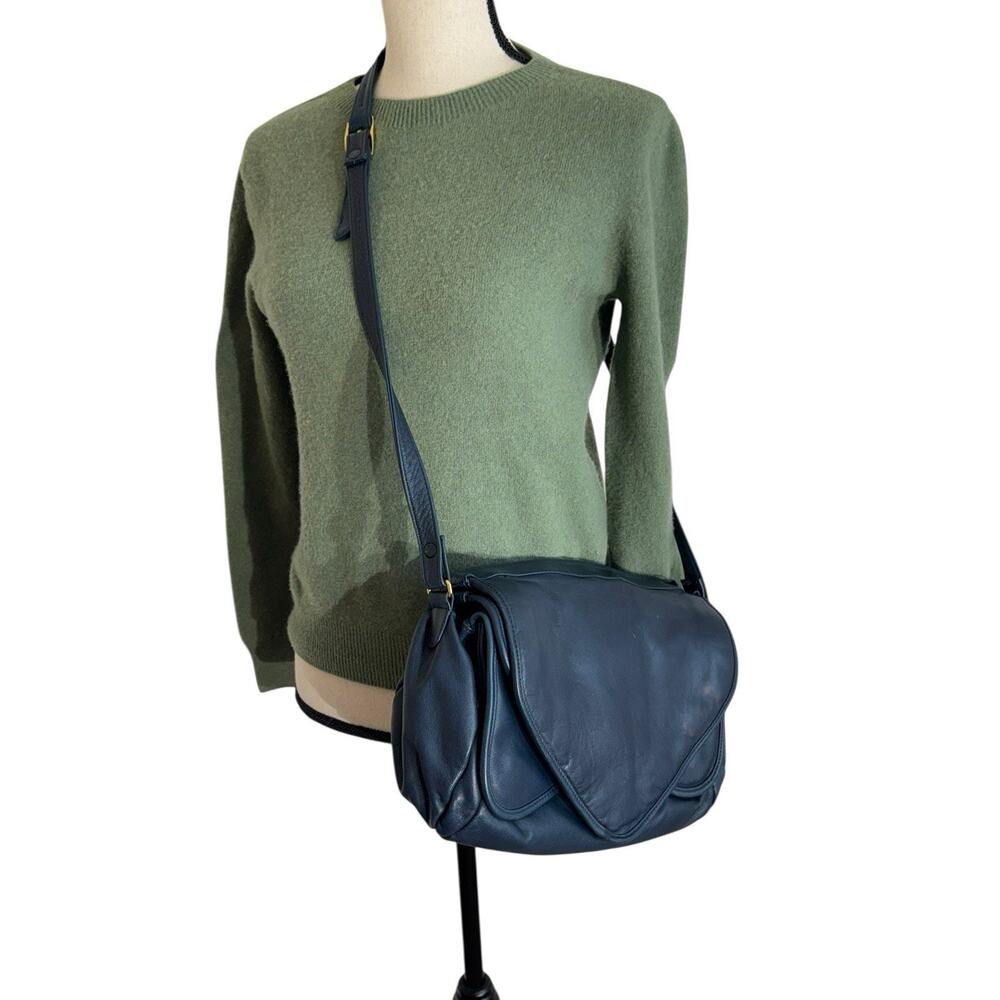 Vintage 80s Genuine Leather‎ Tulip Trifold Crossbody Bag Navy Blue Korea Tassle